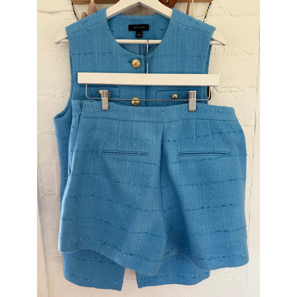 Ann Taylor Sky Blue Tweed Vest Skirt Set Gold Button Preppy Coastal 8 10 - Picture 10 of 12